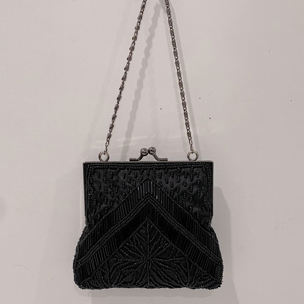 Gunne Sax Elegant Black Beaded Clutch With Chain Strap And Kiss Closure